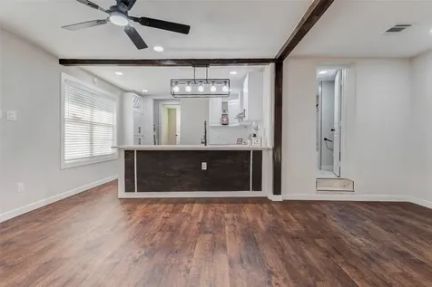 500 Shirley Street Eagle Lake TX 77434