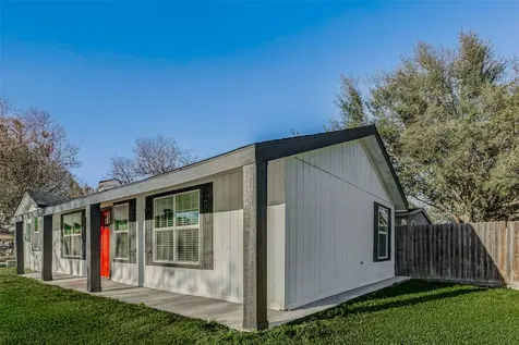 500 Shirley Street Eagle Lake TX 77434