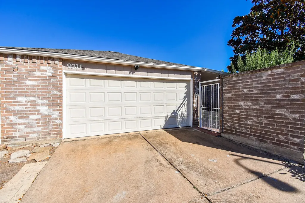 9311 Stockwell Drive Houston TX 77083