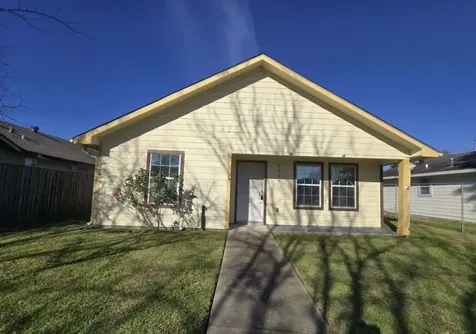 3220 Iowa Street Baytown TX 77520