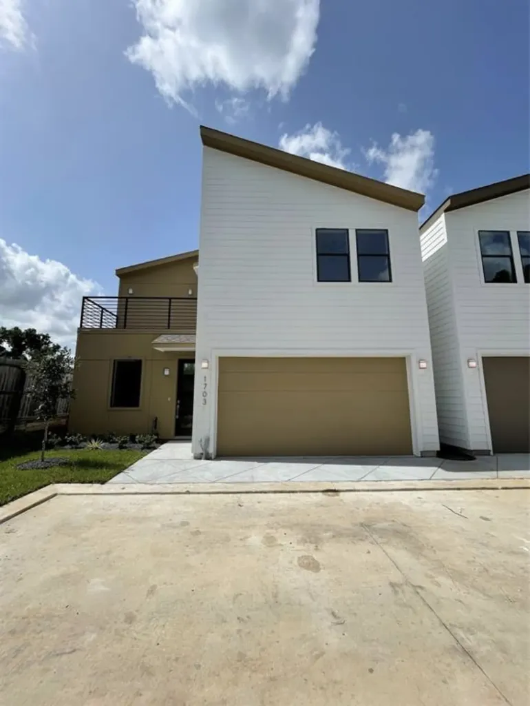1703 Cedrocanna Lane Houston TX 77091