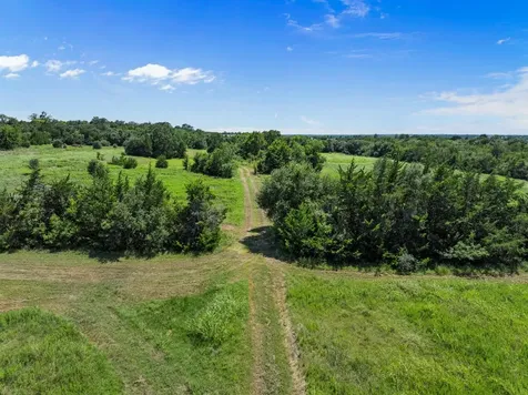 1190 N Nassau Road Round Top TX 78954