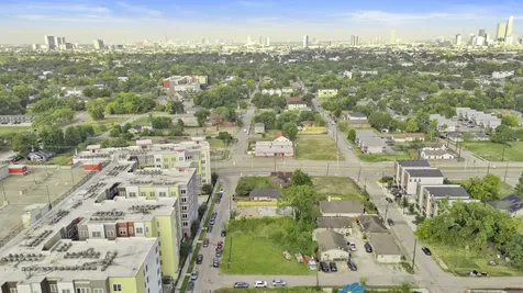 3012, 3014, 3016 Rosalie Street Houston TX 77004