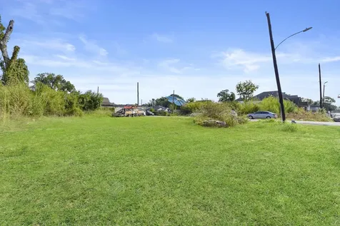 3012, 3014, 3016 Rosalie Street Houston TX 77004