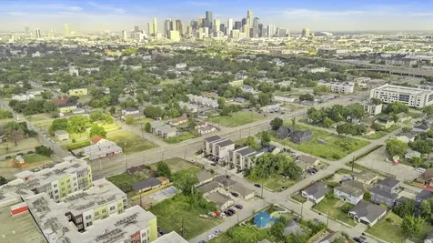 3012, 3014, 3016 Rosalie Street Houston TX 77004