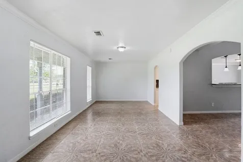 3513 E Bayou Drive La Porte TX 77571