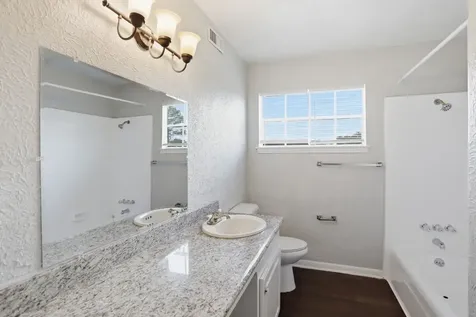 3513 E Bayou Drive La Porte TX 77571