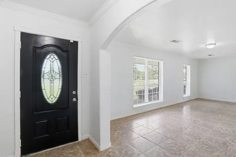 3513 E Bayou Drive La Porte TX 77571