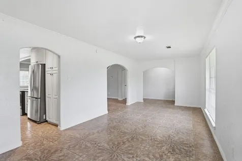3513 E Bayou Drive La Porte TX 77571