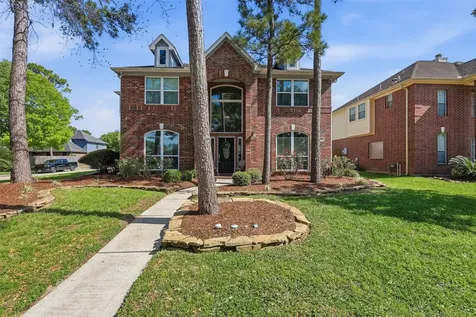2401 Evergreen Drive Pearland TX 77581