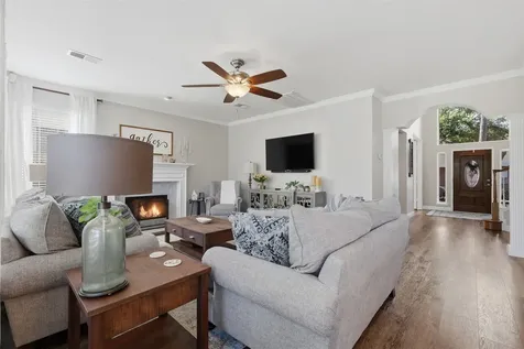 2401 Evergreen Drive Pearland TX 77581