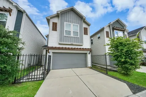 1066 Mansfield Street Houston TX 77091