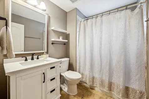 107 Detering Street B Houston TX 77007
