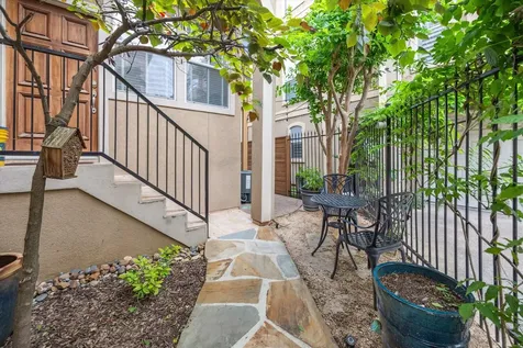 107 Detering Street B Houston TX 77007