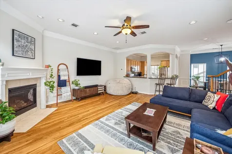107 Detering Street B Houston TX 77007