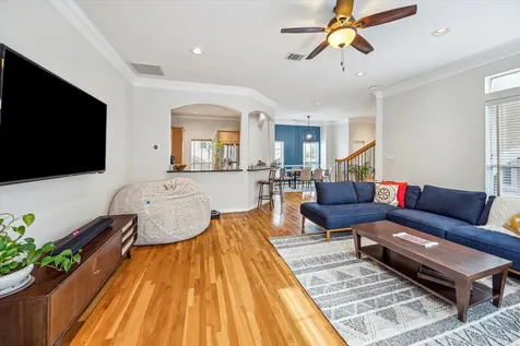 107 Detering Street B Houston TX 77007