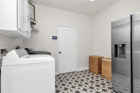 10004 Summer Ridge Lane Conroe TX 77302