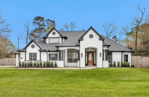 10004 Summer Ridge Lane Conroe TX 77302