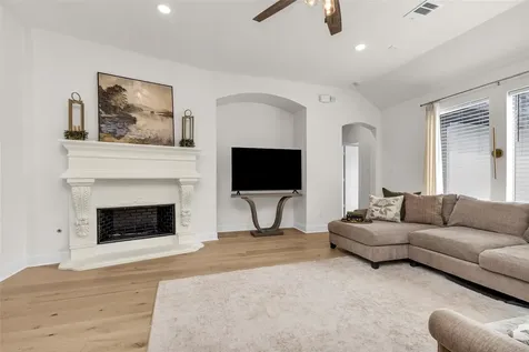 10004 Summer Ridge Lane Conroe TX 77302