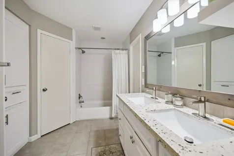 15909 Seattle Street Jersey Village TX 77040