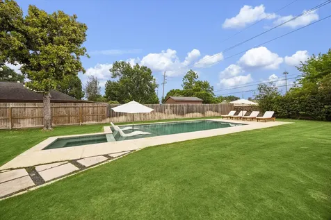 15909 Seattle Street Jersey Village TX 77040
