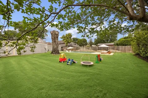 15909 Seattle Street Jersey Village TX 77040