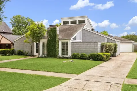 15909 Seattle Street Jersey Village TX 77040