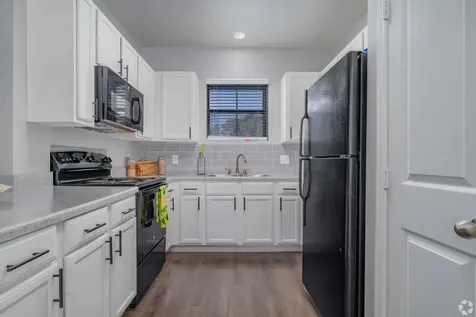 6710 Babcock Road 1012 San Antonio TX 78249