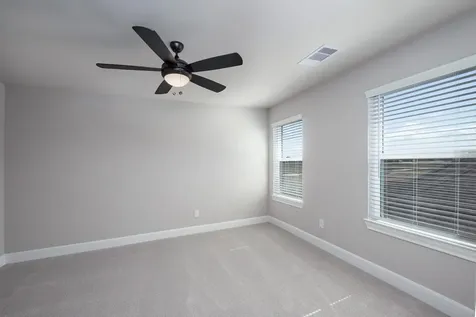 1902 June Lake Lane Iowa Colony TX 77583