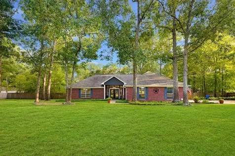 302 Southern Trace Lufkin TX 75901