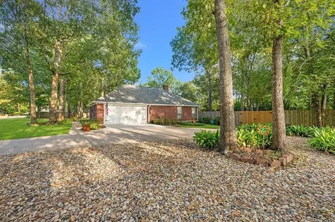 302 Southern Trace Lufkin TX 75901