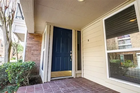 4724 Post Oak Timber Drive 8/65 Houston TX 77056