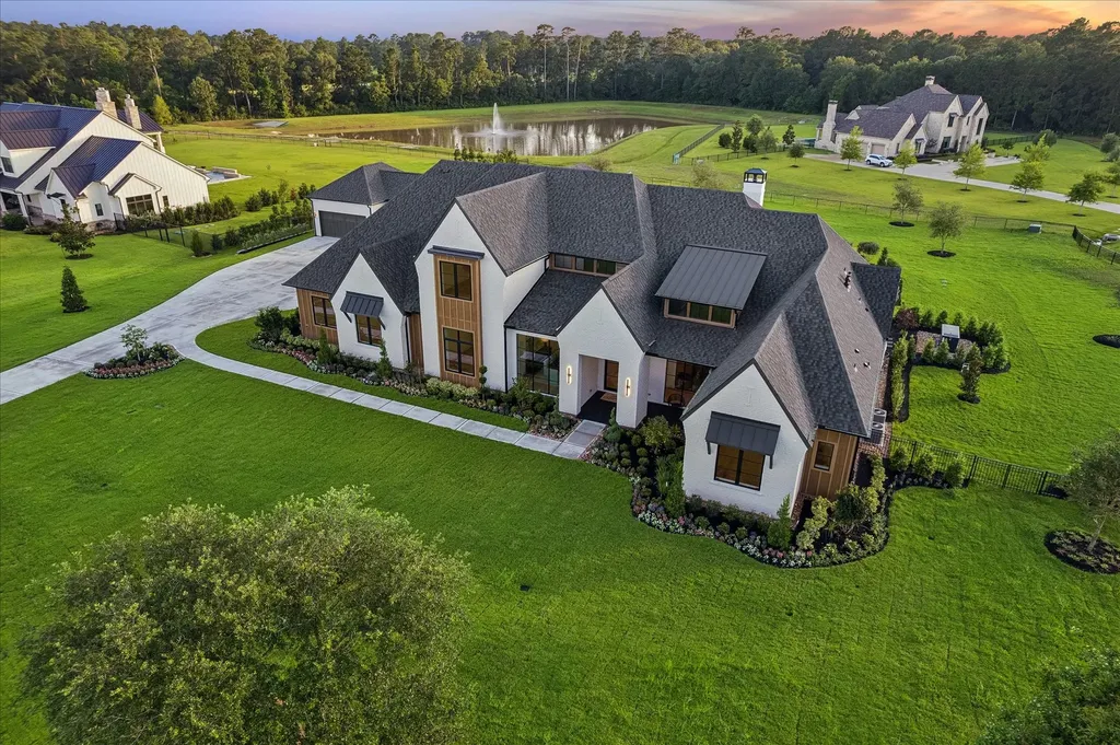 2020 Stallion Lakes Avenue Hockley TX 77447
