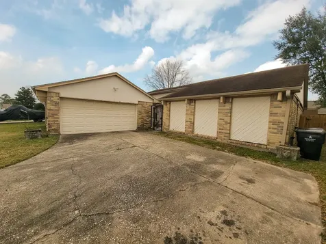 3430 Hombly Road Houston TX 77066