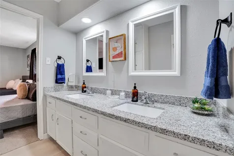1523 Saddlecreek Drive Houston TX 77090