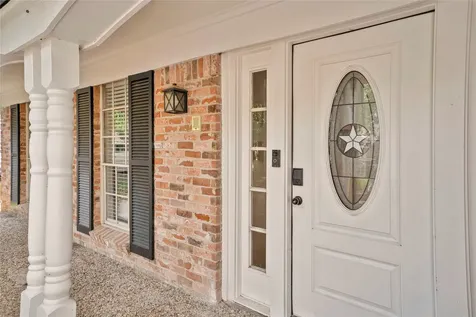 1523 Saddlecreek Drive Houston TX 77090