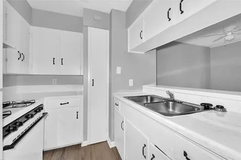 1200 Carolyn Court B Houston TX 77338