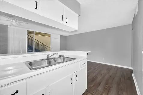 1200 Carolyn Court B Houston TX 77338
