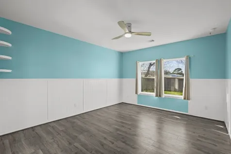 7318 Parkview Drive Hitchcock TX 77563