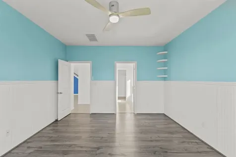7318 Parkview Drive Hitchcock TX 77563