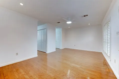 17108 Beaver Springs Drive 8 Houston TX 77090