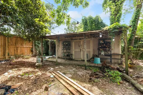 126 W Grenfell Lane Houston TX 77076