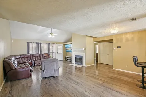 4718 Stone Bridge Street Baytown TX 77521