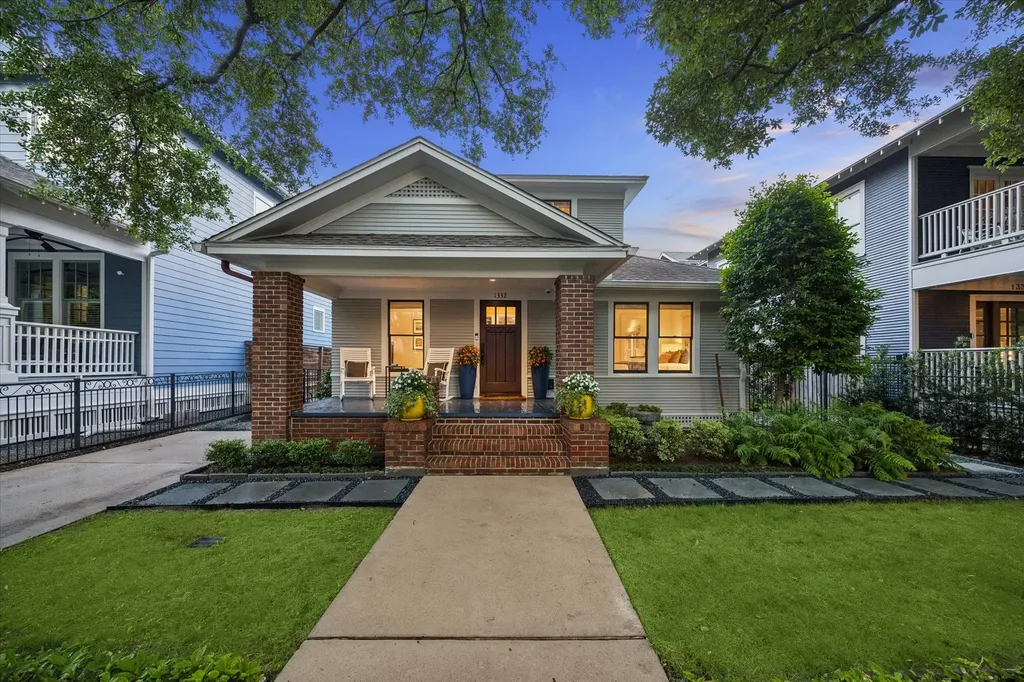 1332 Cortlandt Street Houston TX 77008