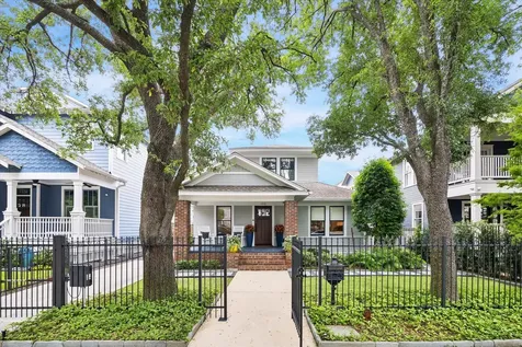 1332 Cortlandt Street Houston TX 77008