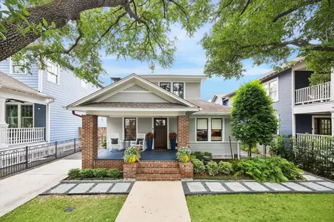 1332 Cortlandt Street Houston TX 77008