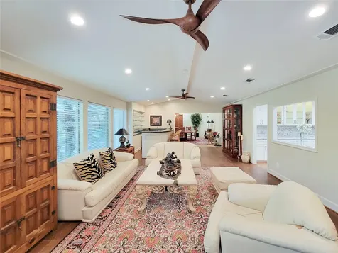 5 Hunters Branch Drive Houston TX 77024