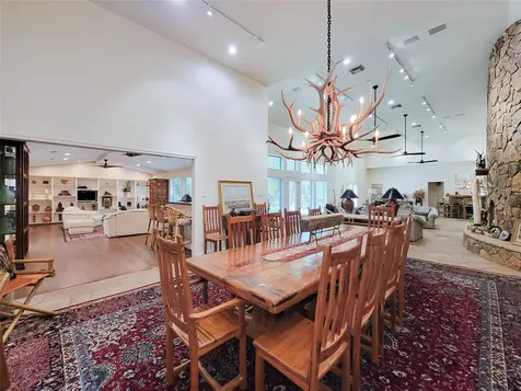 5 Hunters Branch Drive Houston TX 77024