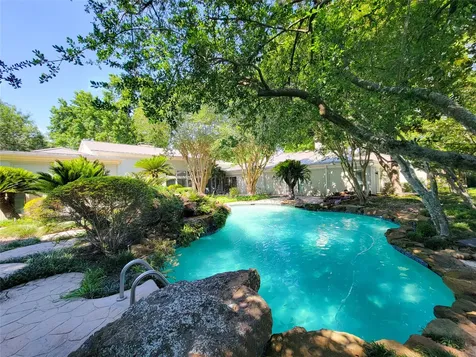 5 Hunters Branch Drive Houston TX 77024