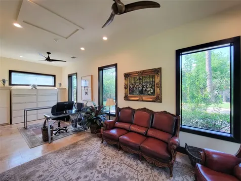5 Hunters Branch Drive Houston TX 77024